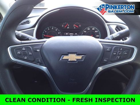 Used 2022 Chevrolet Malibu LS image 17