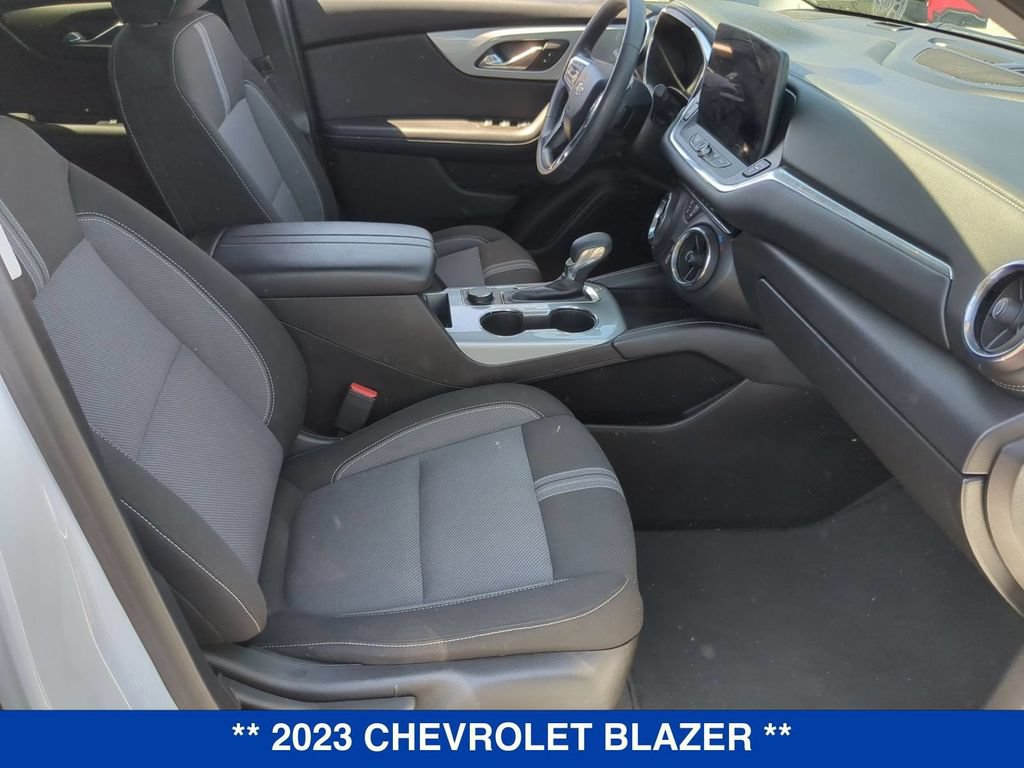 Certified 2023 Chevrolet Blazer LT AWD/4WD image 30