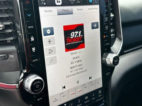 Used 2023 RAM 1500 Big Horn image 20