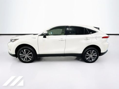 Used 2021 Toyota Venza LE w/ Carpet Mat Package (TMS) AWD/4WD image 8
