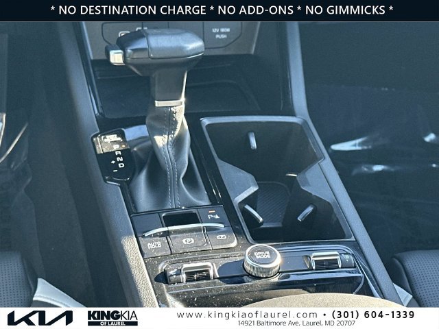 Used 2025 Kia K5 GT-Line w/ GT-Line Premium Package FWD image 7