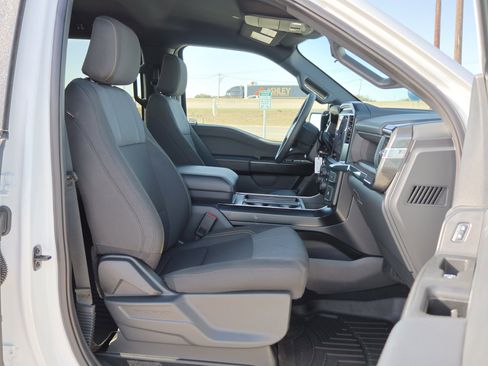 Certified 2025 Ford F150 STX w/ Equipment Group 200A image 34