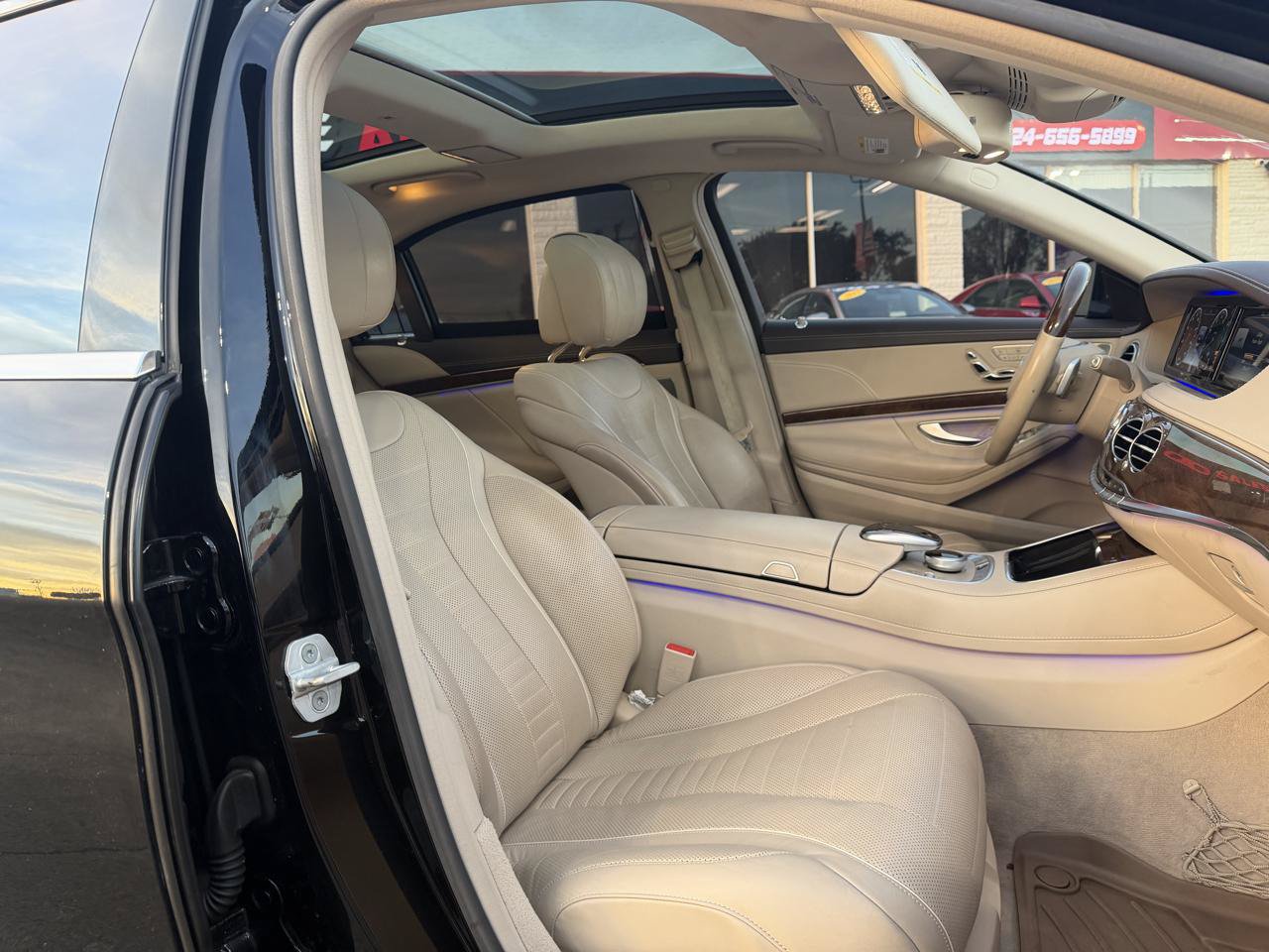 Used 2015 Mercedes-Benz S 550 4MATIC Sedan image 17