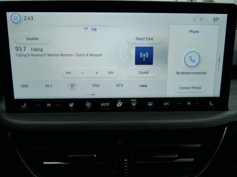 Used 2023 Ford Escape Platinum image 14