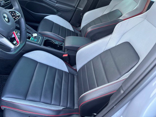 Used 2022 Volkswagen GTI SE FWD image 19