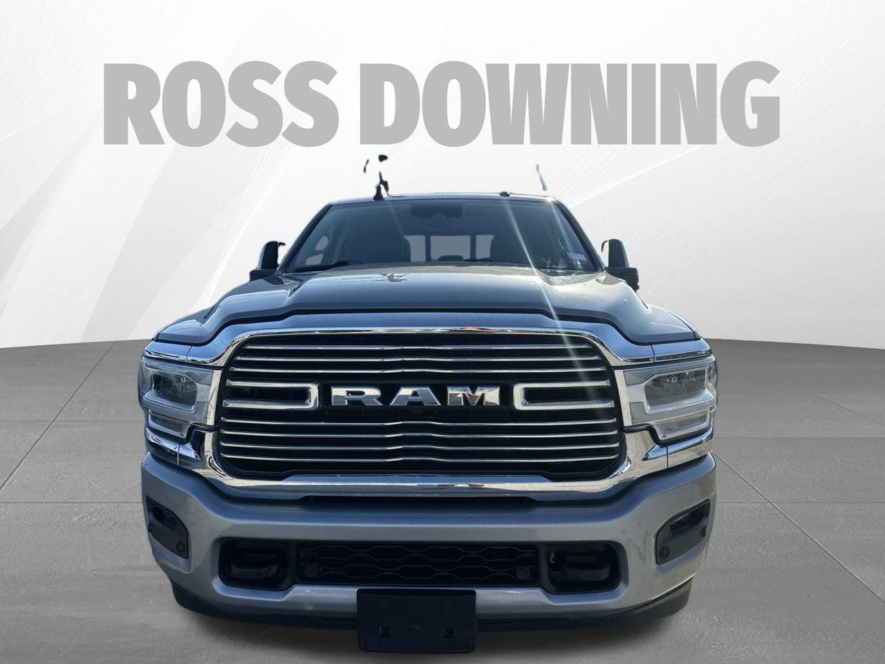 Used 2024 RAM 2500 Laramie w/ Safety Group AWD/4WD image 2