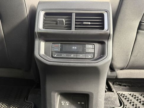 Used 2026 Volkswagen Atlas SEL Premium R-Line AWD/4WD image 14