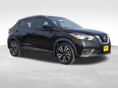 Used 2018 Nissan Kicks SV