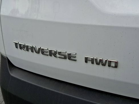 Certified 2020 Chevrolet Traverse LT w/ Driver Confidence II Package AWD/4WD image 31