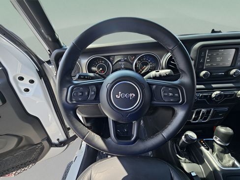 Used 2018 Jeep Wrangler Unlimited Sport S AWD/4WD image 20