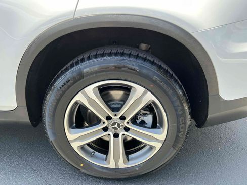 Used 2020 Mercedes-Benz GLC 300 4MATIC image 67