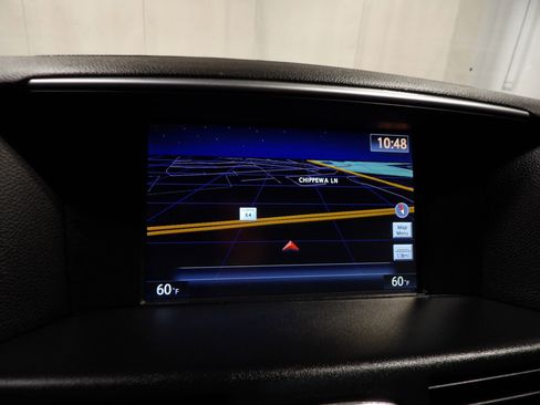 Used 2016 INFINITI Q70 L 3.7 w/ Technology Package AWD/4WD image 22