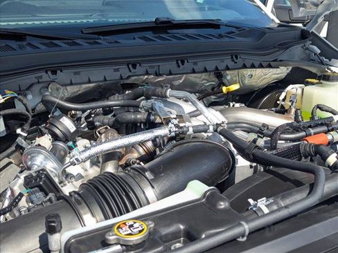 New 2026 Ford F250 Platinum AWD/4WD image 15