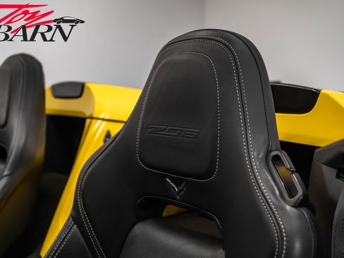 Used 2015 Chevrolet Corvette Z06 w/ 2LZ Preferred Equipment Group image 34
