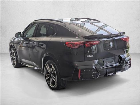 New 2026 BMW X2 xDrive28i w/ Technology Package AWD/4WD image 9