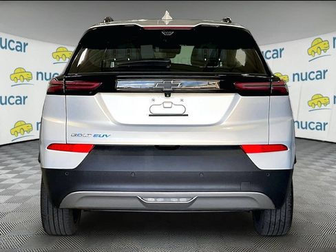 Used 2023 Chevrolet Bolt EUV Premier FWD image 5