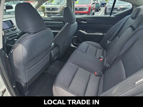 Certified 2021 Nissan Altima 2.5 SV FWD image 11