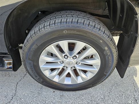 Used 2022 Lexus GX 460 Premium image 45