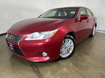 Used 2013 Lexus ES 350 w/ Luxury Pkg