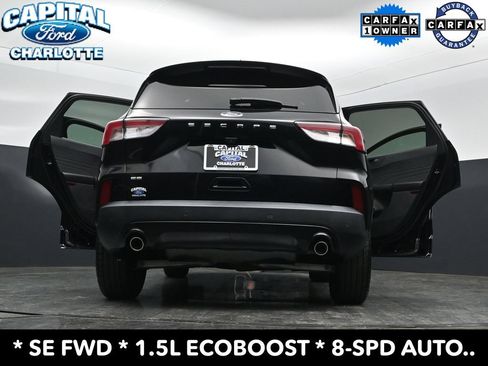 Used 2022 Ford Escape SE w/ SE Sport Appearance Package FWD image 30