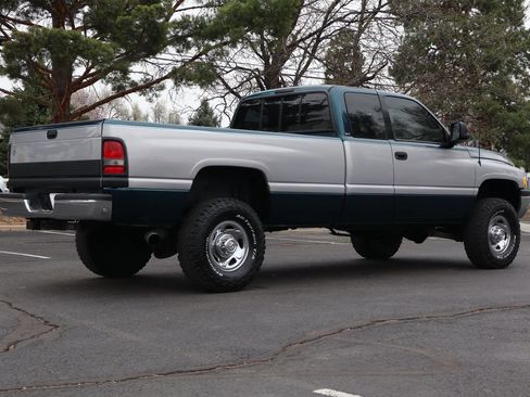 Used 1996 Dodge Ram 2500 Truck 4x4 Club Cab image 5
