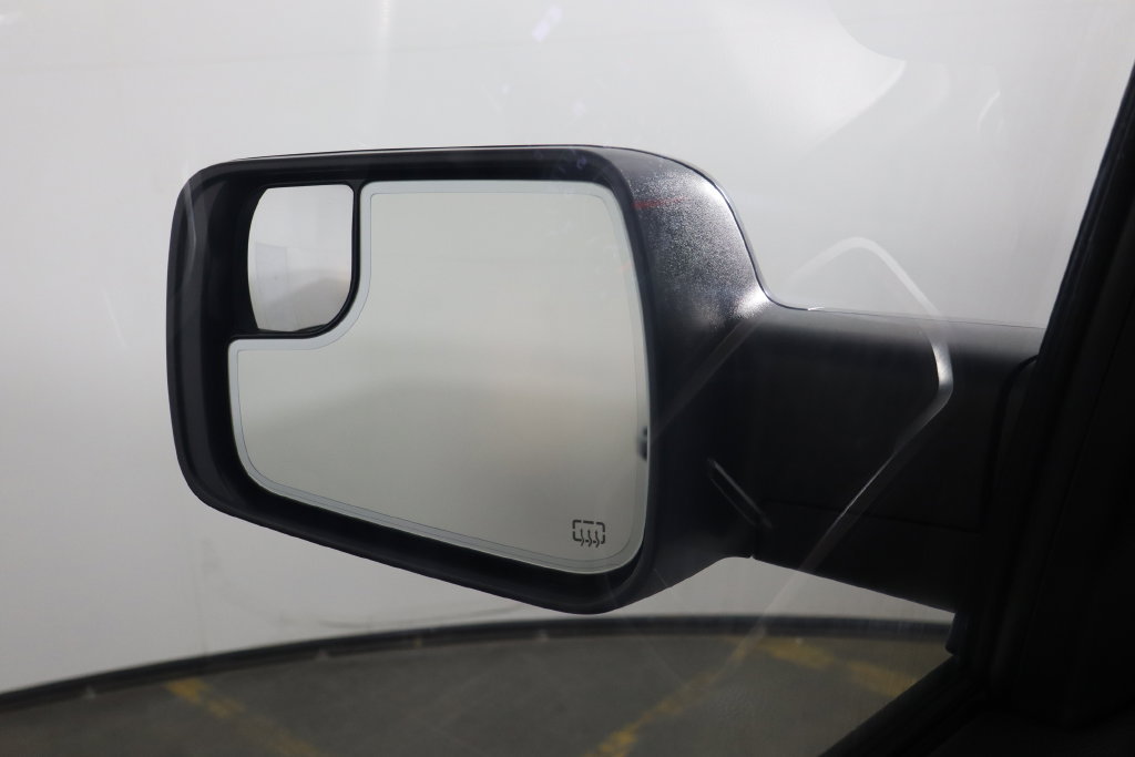Used 2024 RAM 1500 Big Horn RWD image 41