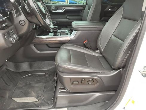 Used 2023 Chevrolet Silverado 1500 LTZ w/ LTZ Premium Texas Edition AWD/4WD image 18