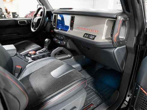 Used 2024 Ford Bronco Raptor w/ Interior Carbon Fiber Pack 6 image 28
