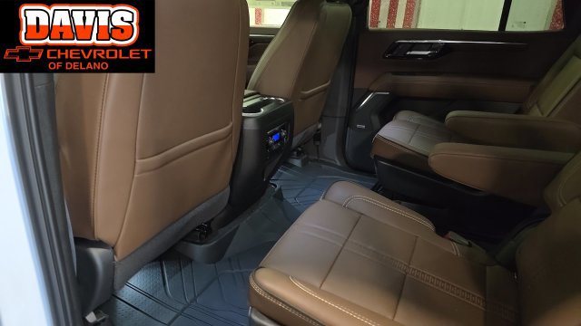 New 2026 Chevrolet Tahoe High Country AWD/4WD image 19