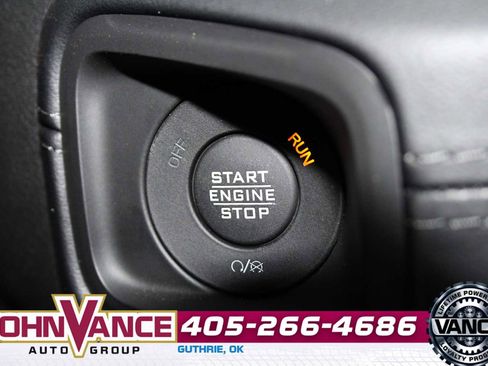 Used 2025 Jeep Wrangler Unlimited Rubicon w/ Safety Group image 43