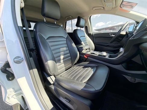 Used 2024 Ford Edge SEL w/ Convenience Package image 27