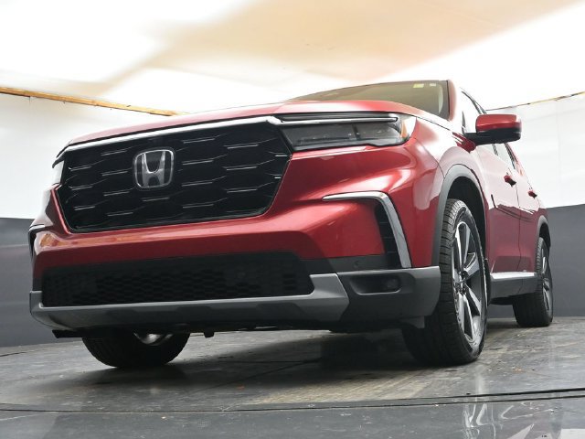 Used 2023 Honda Pilot Elite image 29