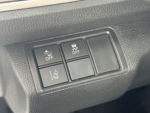 Used 2021 Honda Civic EX image 10