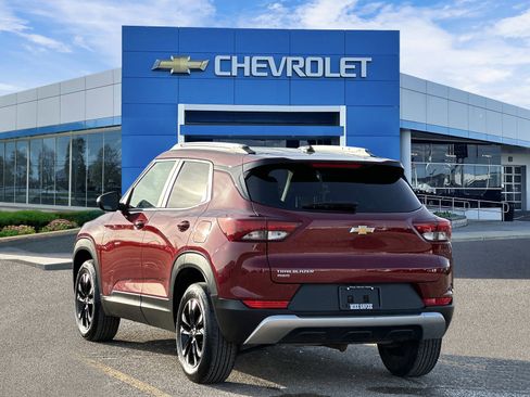 Certified 2023 Chevrolet TrailBlazer LT w/ Convenience Package image 3