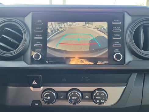 Used 2020 Toyota Tacoma SR w/ SR Convenience Package image 27