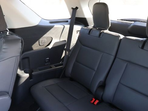 New 2026 Ford Explorer Active image 16