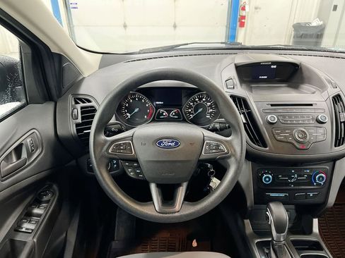 Used 2017 Ford Escape S FWD image 11