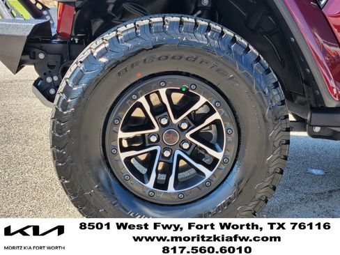 Used 2021 Jeep Gladiator Mojave AWD/4WD image 10