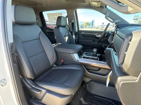 New 2026 Chevrolet Silverado 1500 RST w/ Dark Appearance Package image 22