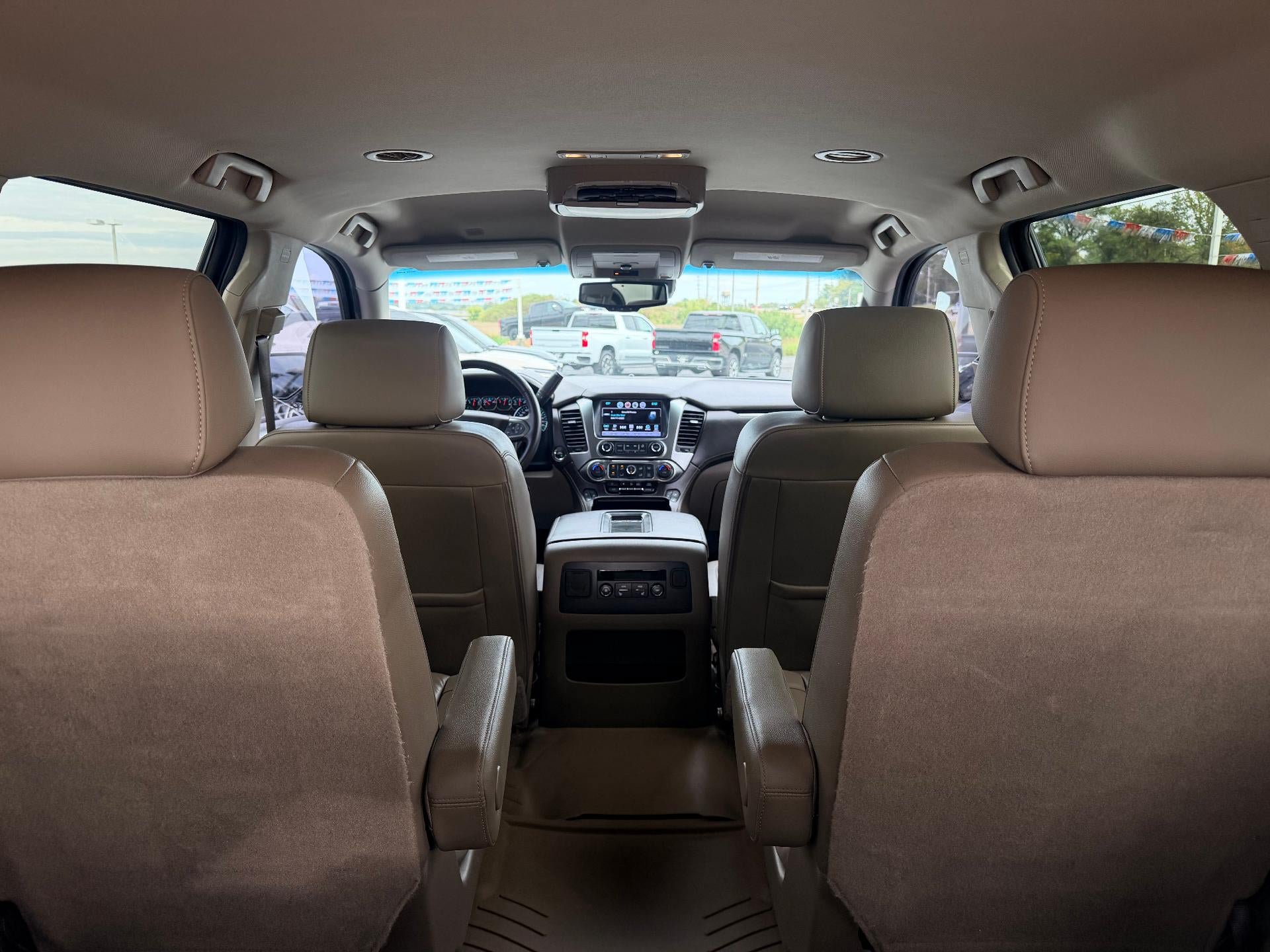 Used 2018 Chevrolet Tahoe Premier AWD/4WD image 10
