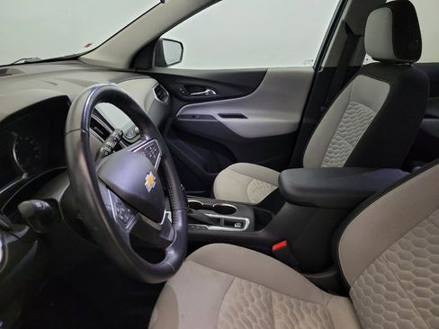 Used 2018 Chevrolet Equinox LT FWD image 17