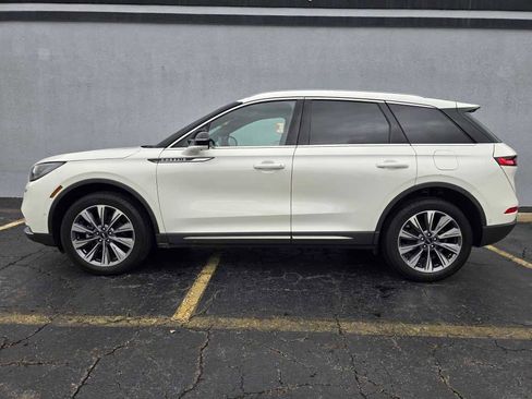 Used 2022 Lincoln Corsair Reserve w/ Equipment Group 201A image 9