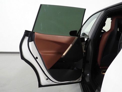 Used 2024 BMW iX xDrive50 w/ Sport Package image 74