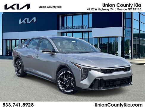 New 2025 Kia K4 GT-Line w/ GT-Line Premium Package image 1