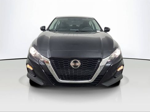 Used 2020 Nissan Altima 2.5 S FWD image 2