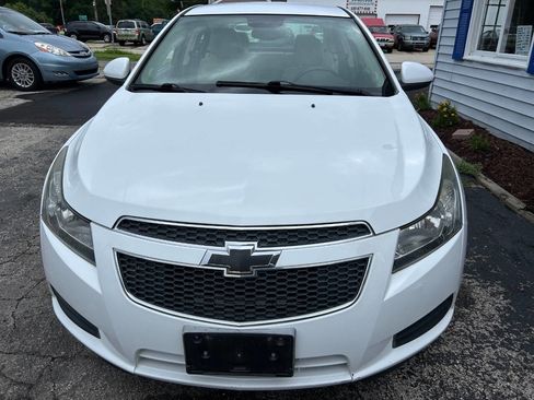 Used 2013 Chevrolet Cruze LT image 8