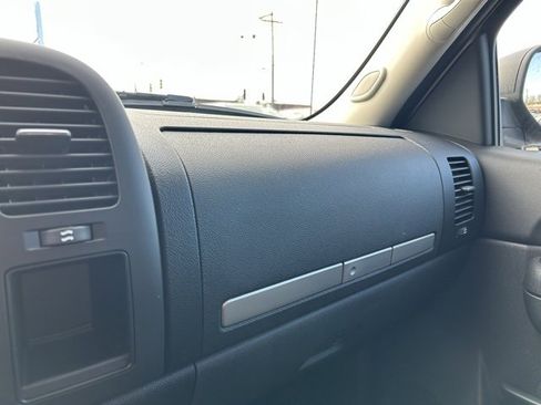 Used 2011 GMC Sierra 1500 SLE w/ Power Tech Package image 33