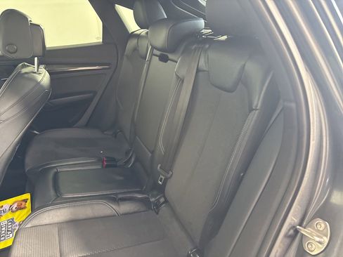 Used 2022 Audi SQ5 Premium w/ Convenience Package AWD/4WD image 24