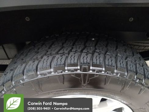 Used 2019 GMC Sierra 1500 SLE image 28