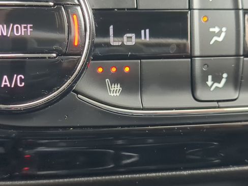 Used 2023 Buick Encore GX Essence w/ Experience Buick Package image 24